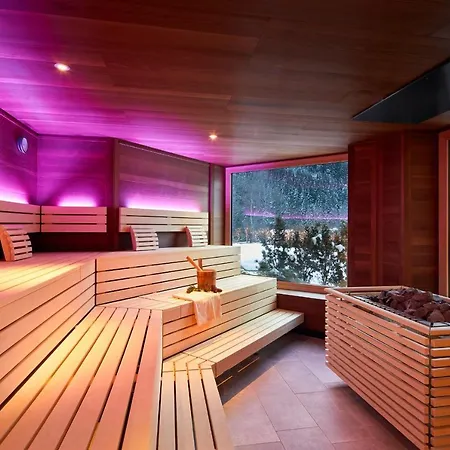 Adler Tyrol Mountain Superior Hotel 4*