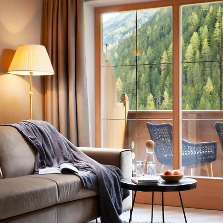 Adler Tyrol Mountain Superior Hotel
