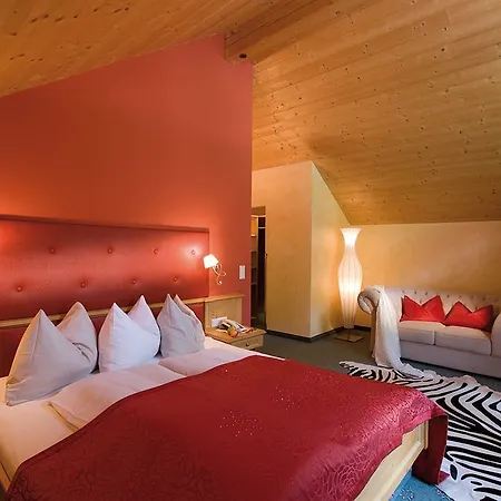 Adler Tyrol Mountain Superior Тукс