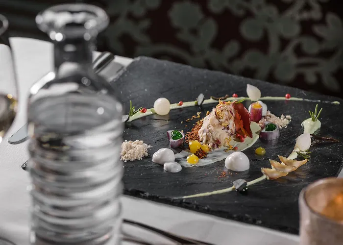 Adler Tyrol Mountain Superior Tux