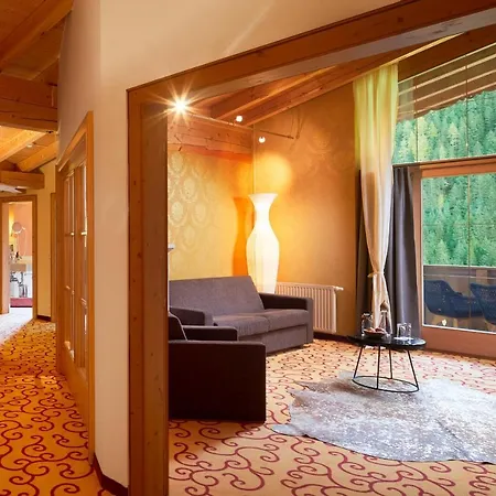 Hotel Adler Tyrol Mountain Superior Tux